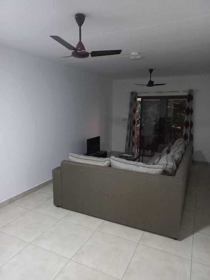 E&E Self Catering Hotel Beau Vallon  Eksteriør billede