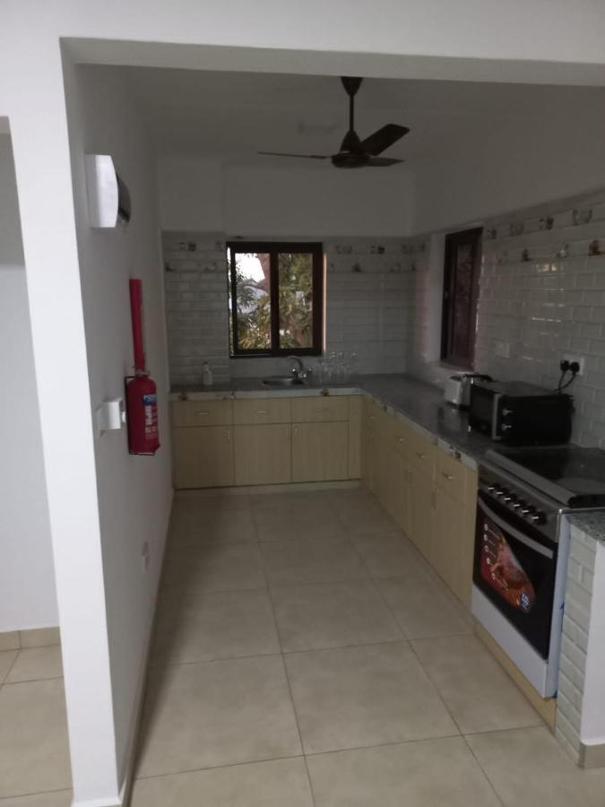 E&E Self Catering Hotel Beau Vallon  Eksteriør billede