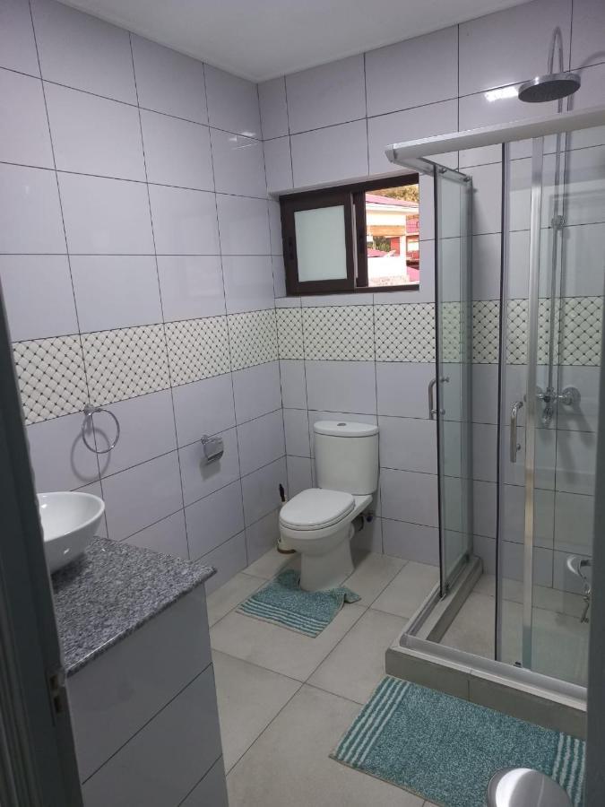 E&E Self Catering Hotel Beau Vallon  Eksteriør billede